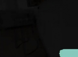 हॉर्नी एमेच्योर कुतिया अपने गैरेज में एक सींग का बना दादाजी द्वारा पीछे से डबलफक हो रही है