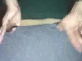 बिग गधा बेब एक रोमांचक सेक्स सत्र का होम वीडियो कर रहा है, वह बहुत पसंद करती है।
